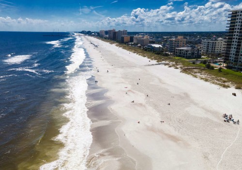 Does jacksonville beach have clear water?